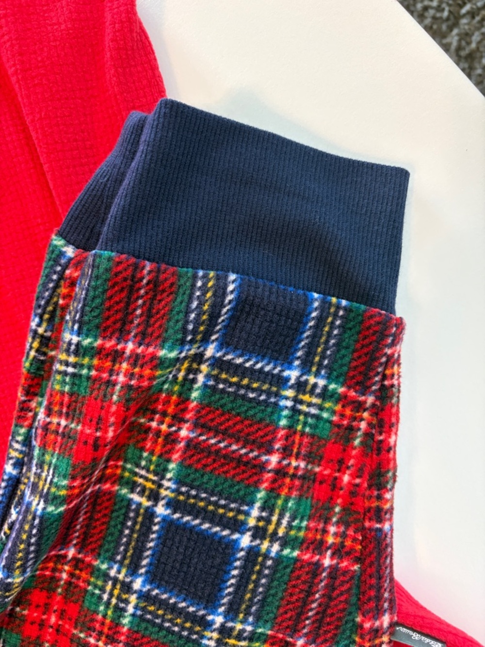 Eddie Bauer Women’s XL Red Plaid Reindeer Super Soft  Pajama Set - Picture 5 of 7